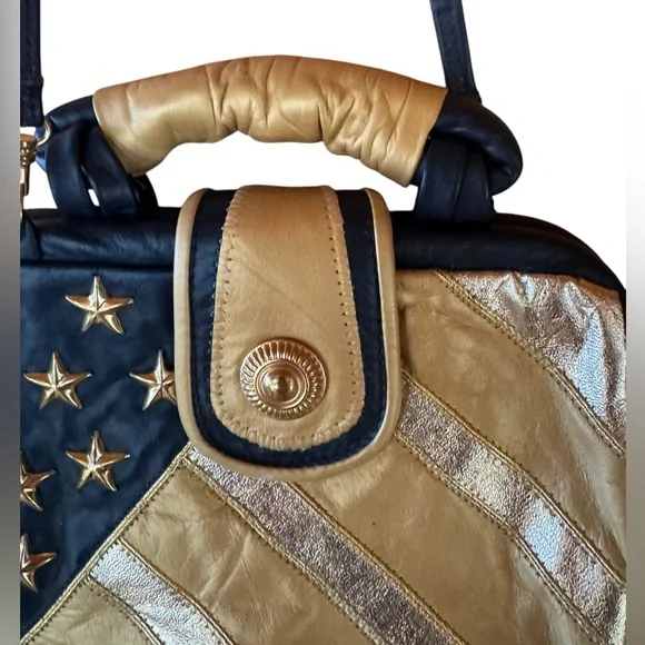 Rare Vintage Andre Nicole‎ Patriotic Gold US Flag Leather Crossbody Bowling Bag - Picture 4 of 9
